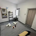Renos New Fabulous * ثيرا